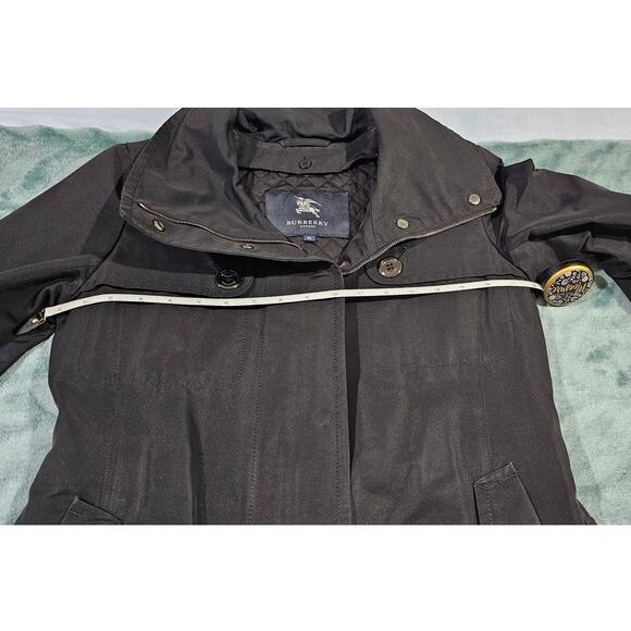 Burberry Belted Trench Coat with Nova Check Lining & Detachable Vest - Picture 12 of 16